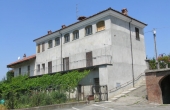 DGL062, Casa con giardino a pochi passi dal centro