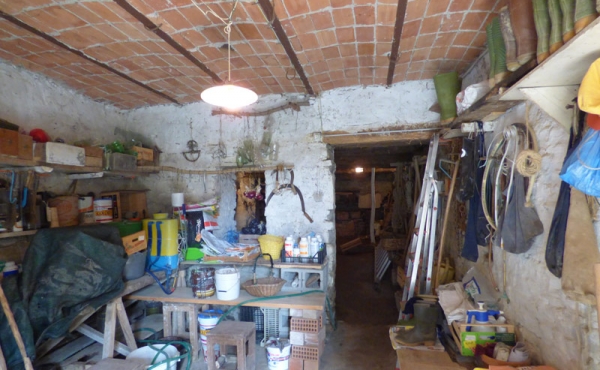 CASCINA VENDITA LANGHE (31)
