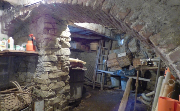 CASCINA VENDITA LANGHE (37)