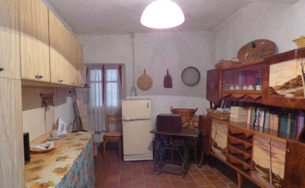 CASCINA VENDITA LANGHE (44)