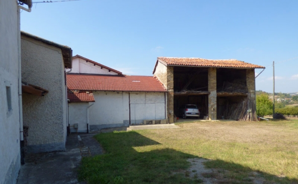 CASCINA VENDITA LANGHE (86)