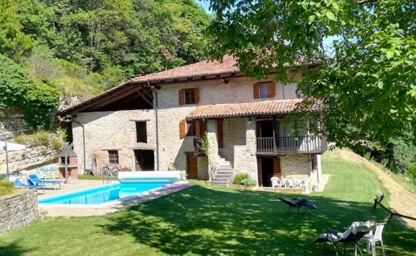 CASCINA-VENDITA-LANGHE