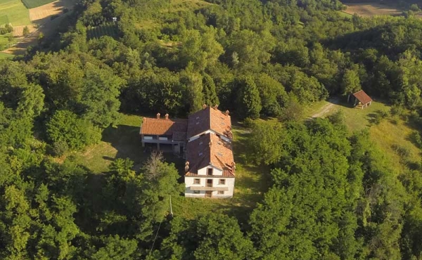 cascina langhe (2)