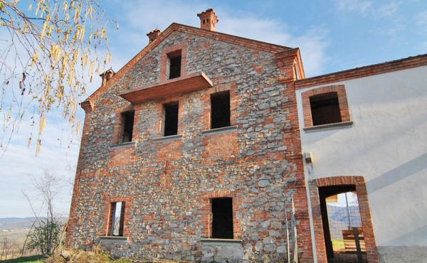 RUSTICO VENDITA LANGHE (21)
