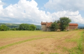 CRR003, Landhaus umgeben von 27,500 Quadratmetern Land