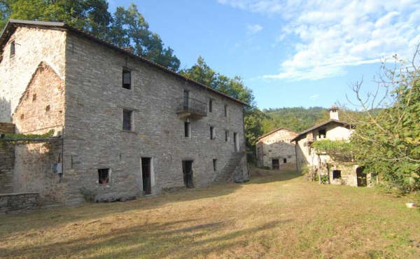 borgo in vendita langhe (62)
