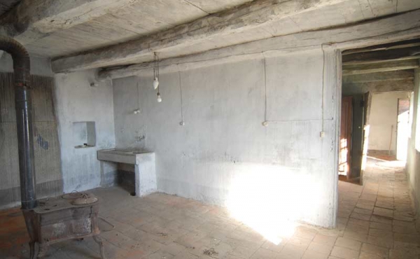 borgo in vendita nelle langhe (21)