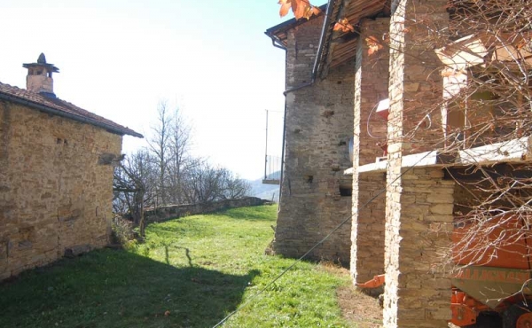 borgo in vendita nelle langhe (4)