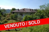 SBB023, A villa with an 8000 sq meter garden in the Langhe. 