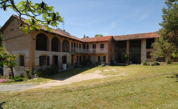 Cascina vendita langhe (19)