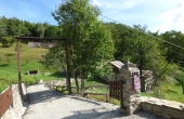 Rustici-in-pietra-con-terreno-(11)