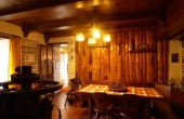 Rustici-in-pietra-con-terreno-(56)