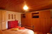Rustici-in-pietra-con-terreno-(7)
