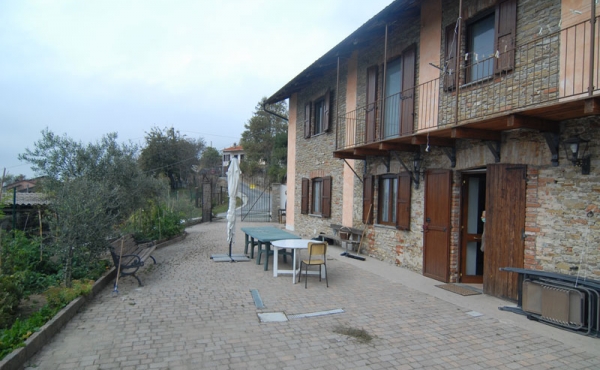 Casa vendita langhe (12)