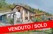 CSS003, Ideale  casa vacanza in vendita nelle langhe