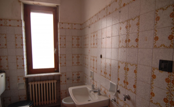 casa-in-vendita-Monchiero-(16)