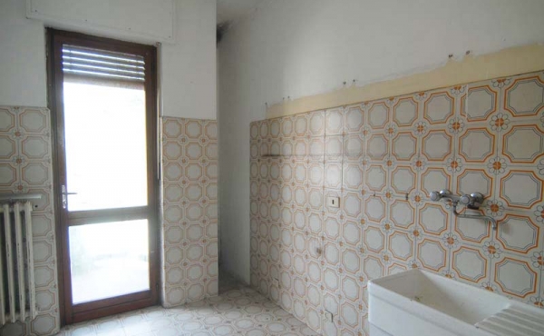 casa-in-vendita-Monchiero-(3)