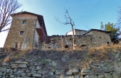 MAR004, Stone Farm Houses for Renovation with Attached Land 