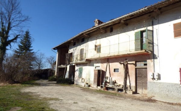 cascina_vendita_langhe (3)