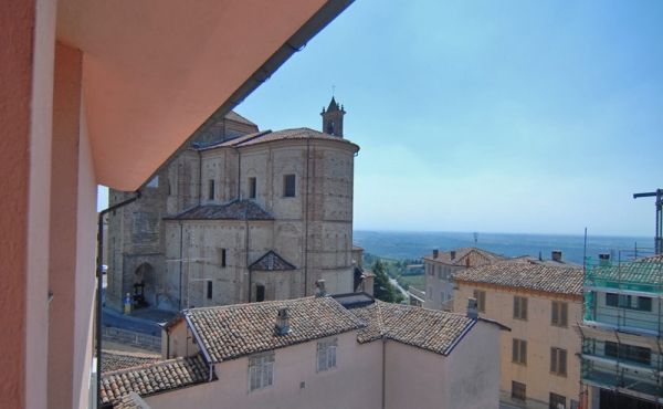 Appartamento mansardato Novello (13)