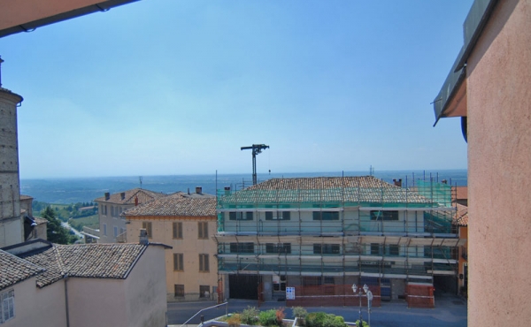Appartamento mansardato Novello (14)