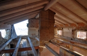 Cascina storica con terreno (36)