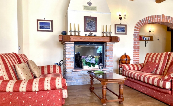 agriturismo vendita langhe (6)
