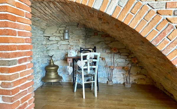 agriturismo vendita langhe (8)