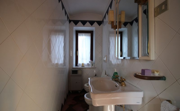 Casa_vendita_Neive (21)