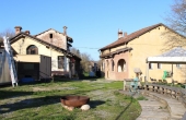 MVI011, Ancient Country House in the Hills Surrounding the South Piemontese Town of Mondovì 