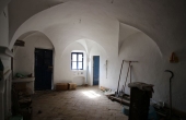 Cascina ex convento con terreno (88)