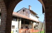 Cascina ex convento con terreno (96)