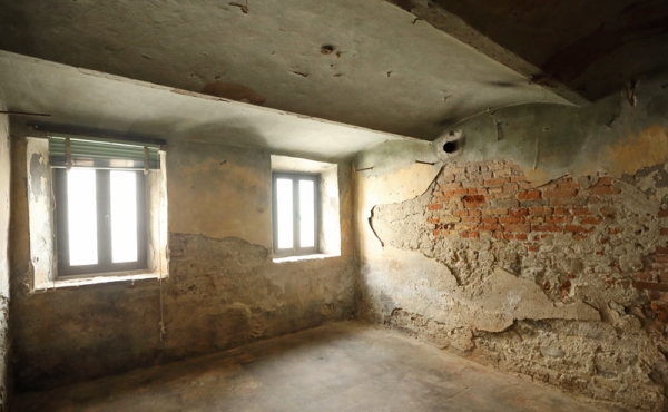 Casa in centro paese Novello (14)