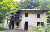 VCF007, Rustico immerso nella natura