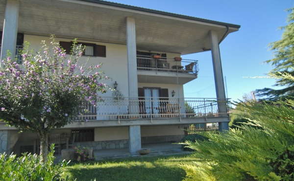 villa-vendita-langhe (123)