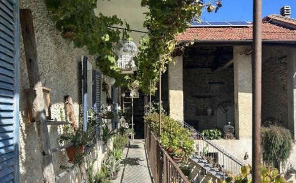Cascina_vendita_langhe (74)