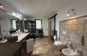 Cascina_vendita_langhe (86)