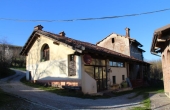 Cascina ex convento con terreno (82)