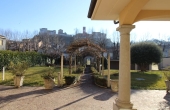 Casa con 4 appartamenti (23)