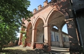 INC001, Castle with Three Hectares of Land 