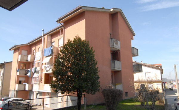 Geräumige Wohnung in Dogliani zu verkaufen 