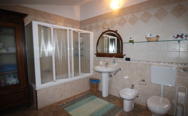 B&B_vendita_camerano_casasco (1)