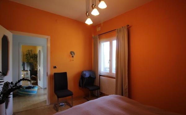 Villa indipendente con terreno (43)