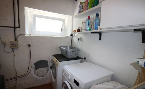 Villa indipendente con terreno (62)