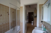 Villa indipendente con terreno (51)