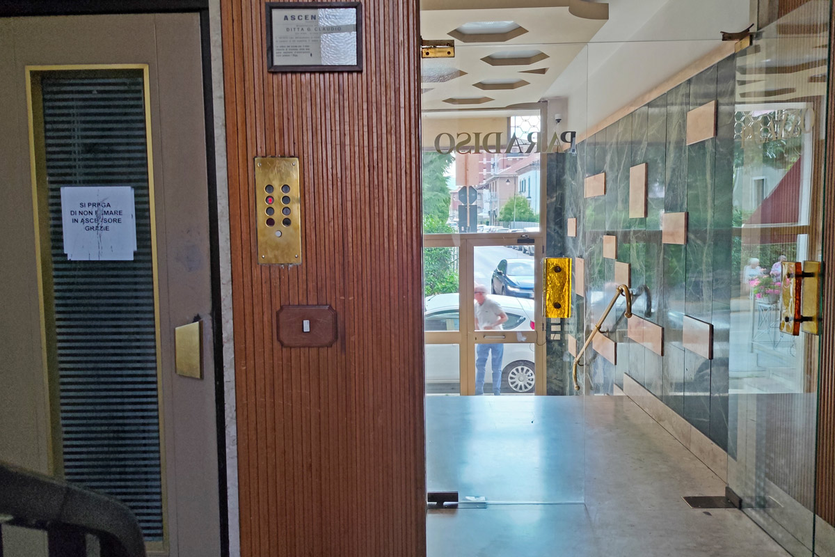 ingresso palazzo