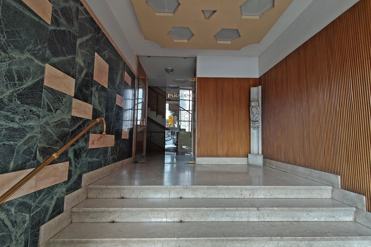ingresso palazzo